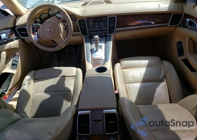 WP0AA2A70CL013973: 73842463