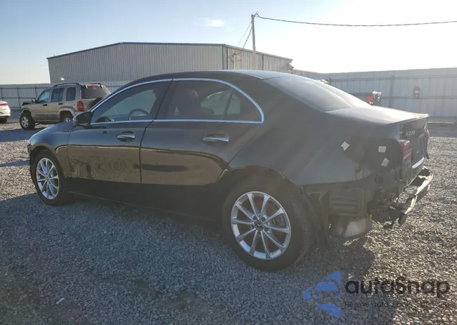 W1K3G4EBXMJ259708: 72362913