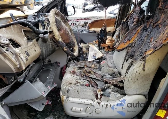 5TDKK3DC8DS309923: 71960073