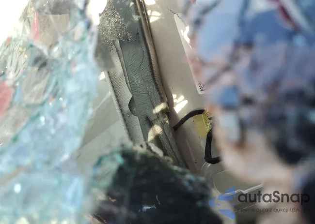 5YJ3E1EA9MF018798: 72587543