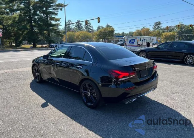 WDD3G4EB3KW026544: 74568053