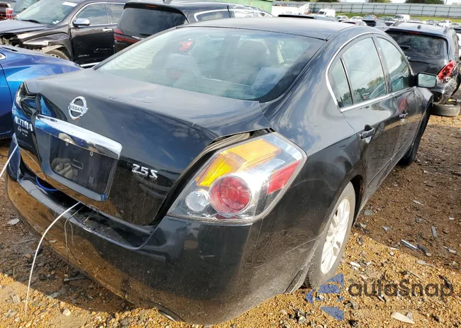 1N4AL2AP1BN500019: 72102573