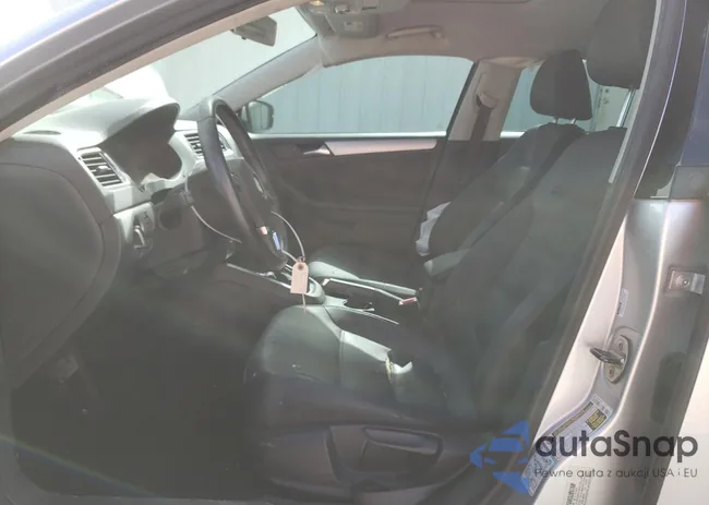 3VWLL7AJ6BM070927: 72162073