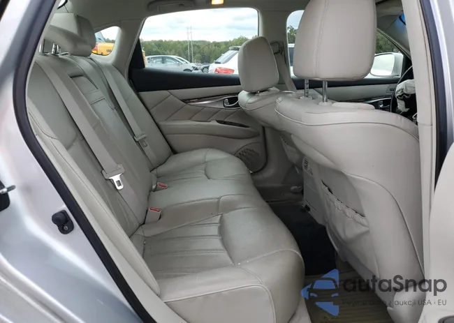 JN1BY1AP6DM511684: 72320103