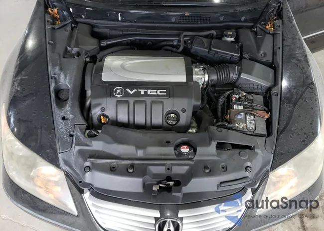 JH4KB16535C013311: 71613733