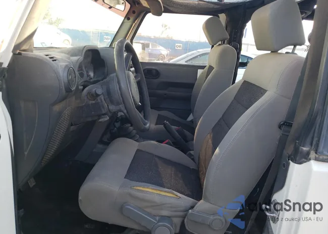 1J4AA2D13AL173487: 71195593