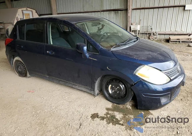 3N1BC13E29L353274: 74202353