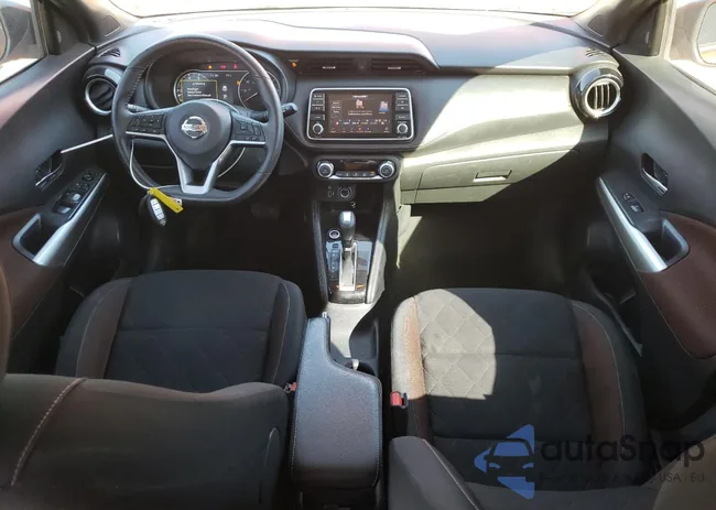 3N1CP5CU3KL560026: 73399633