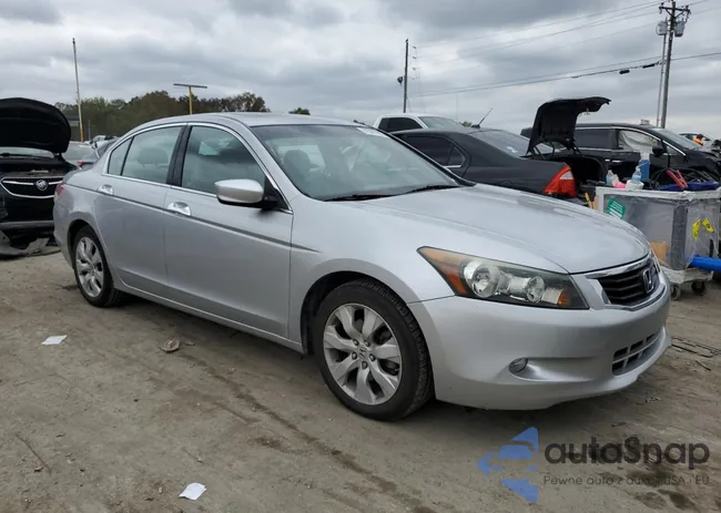 1HGCP3F85AA003609: 72587783