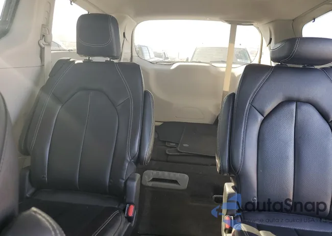 2C4RC1BG9NR196872: 73754883