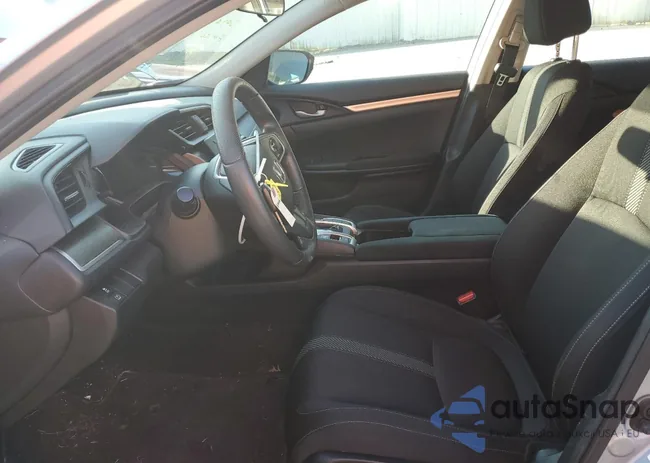 2HGFC2F59JH551073: 69846383