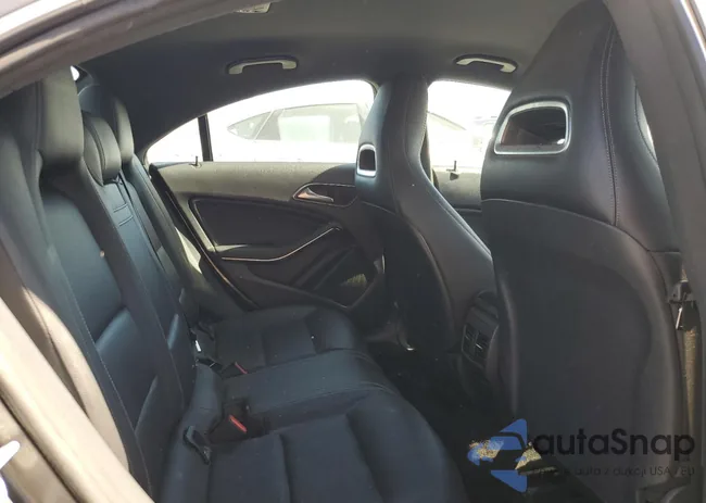 WDDSJ4EB8JN527222: 72673653