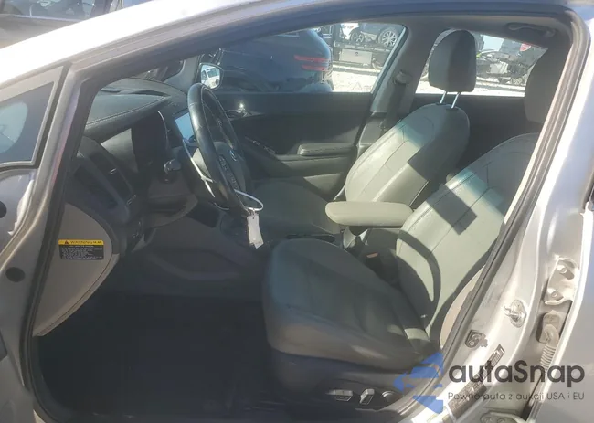 KNAFZ4A88F5307758: 71409933