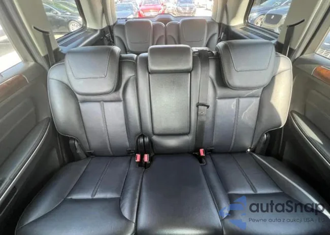 4JGBF7BE0BA708315: 73942063