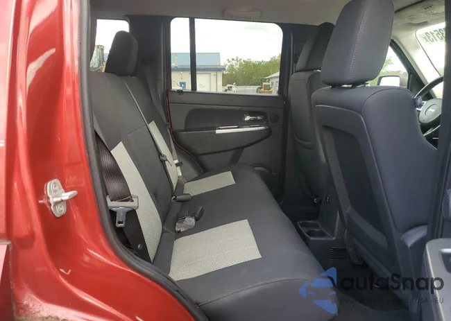 1J8GN58K29W541847: 71133513