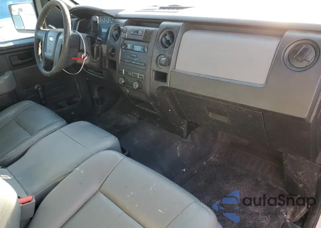 1FTMF1CM6EKF95162: 70035573