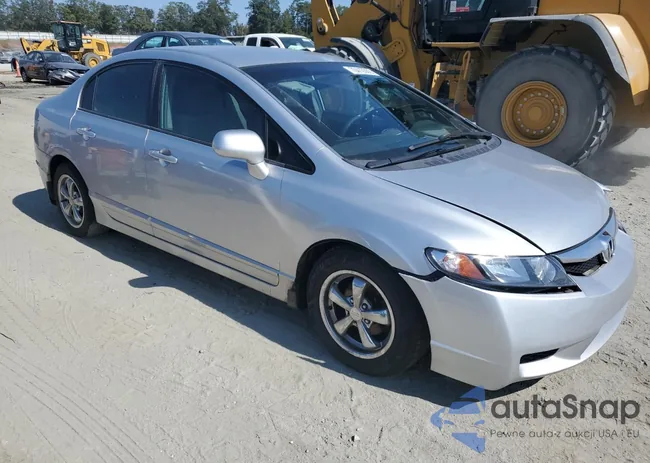 2HGFA1F52AH554493: 70413383