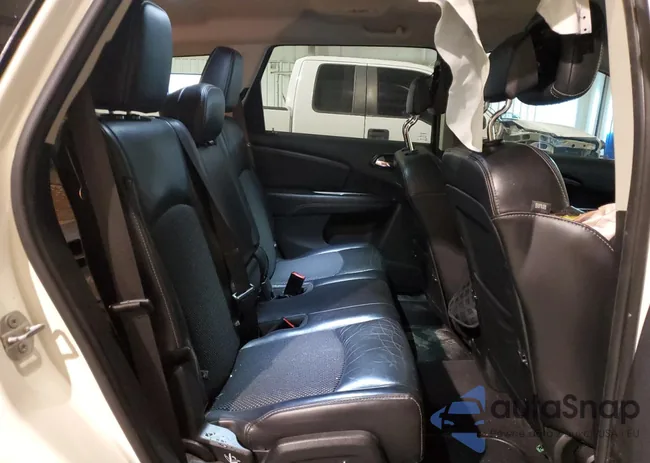 3C4PDCGG5JT276993: 74414373