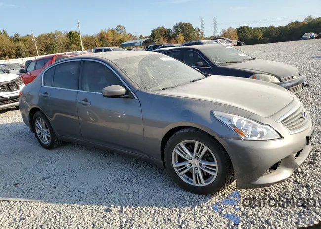 JN1CV6AR8BM402278: 73325323