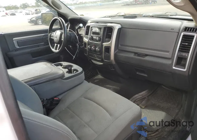 3C6JR6EP2DG524472: 72728183