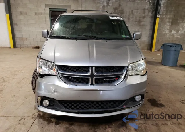 2C4RDGCG0KR695280: 71107533