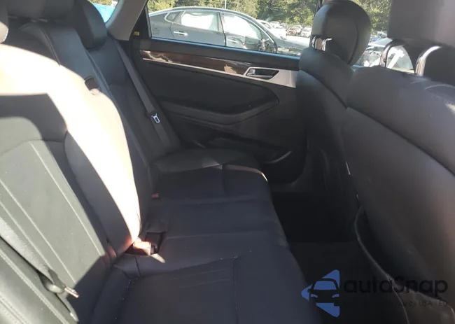 KMHGN4JE0HU209563: 70761853