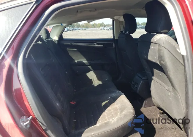 3FA6P0LU8KR167588: 72328763