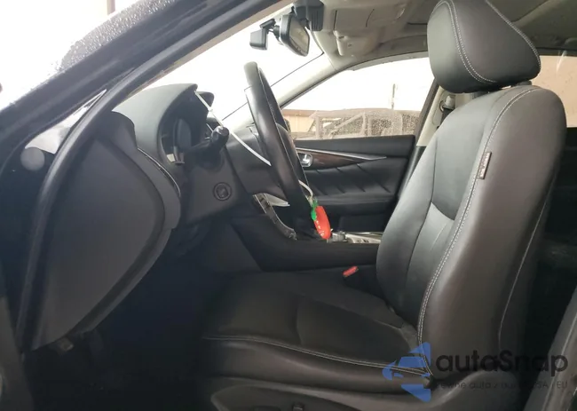 JN1EV7AP4JM355312: 70383233