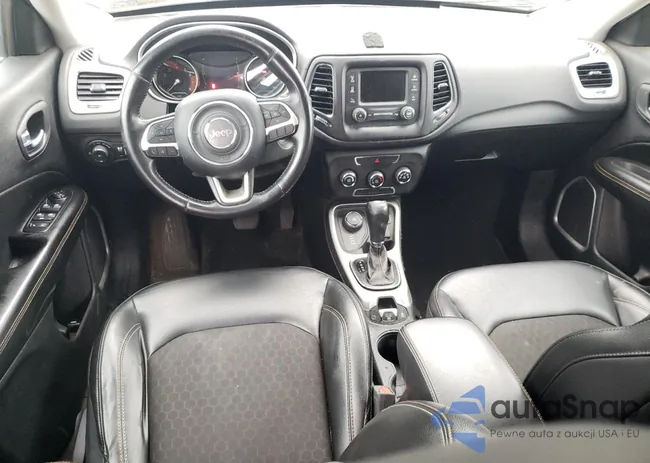 3C4NJDBB5JT324039: 74285733