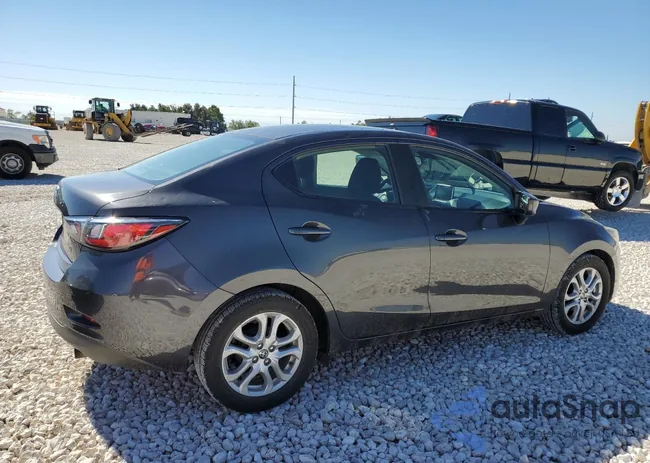 3MYDLBZV5GY101135: 71512493