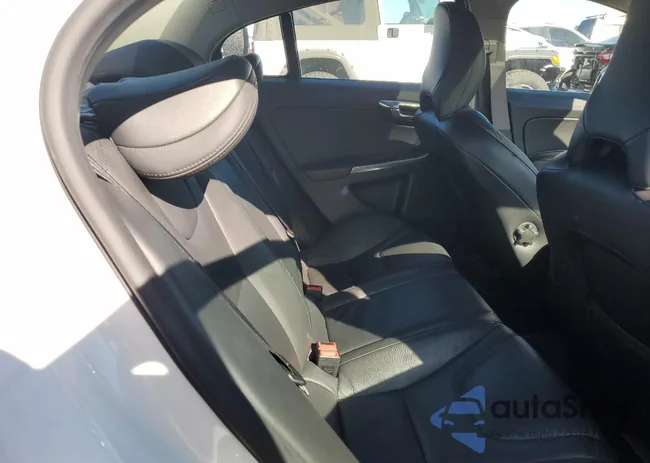 YV1622FS9C2053016: 73815963