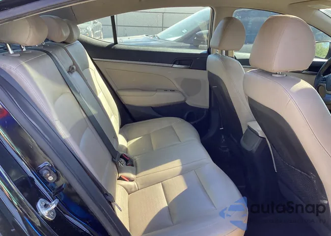 KMHD84LF7JU452468: 73359293