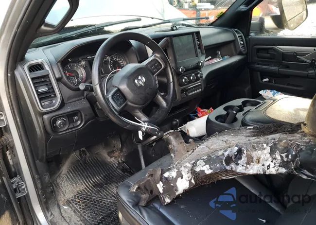 3C7WRNDLXNG245749: 73371733