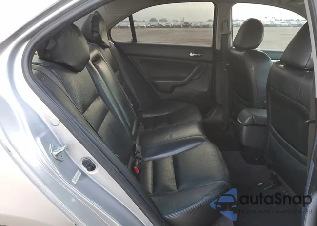 JH4CL96934C027839: 70297953