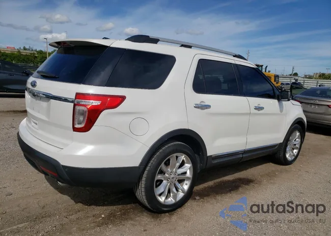 1FMHK7D89CGA31468: 72843953