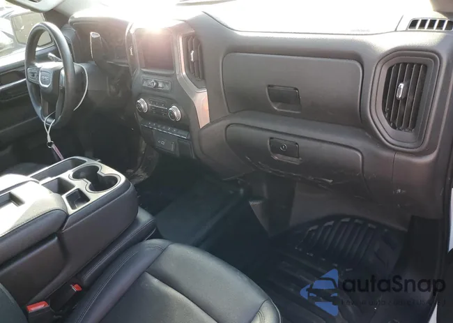 3GTNHAEK1NG529121: 71988103