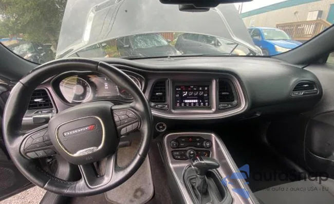 2C3CDZAG9JH242353: 72164563