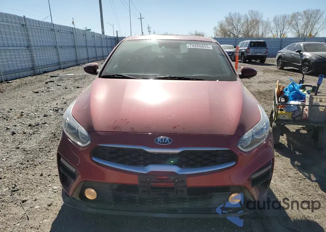 3KPF24AD0KE040053: 74265843