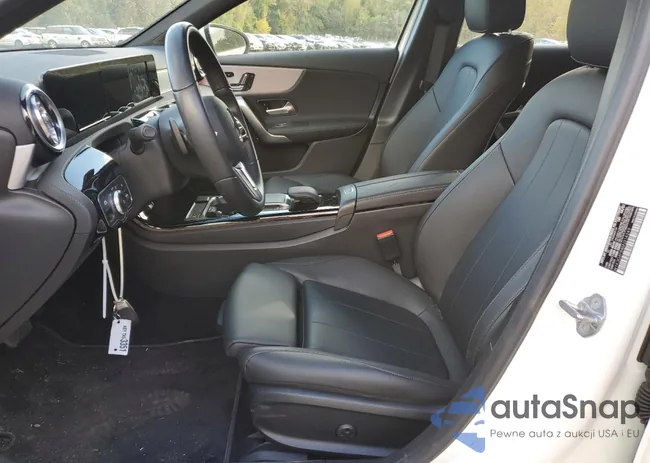 W1K3G4FB8MJ314249: 71698463