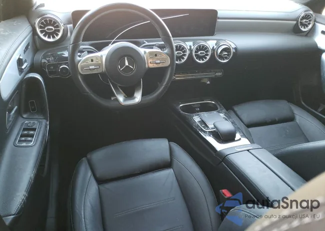 WDD3G4EB1KW015686: 70751923