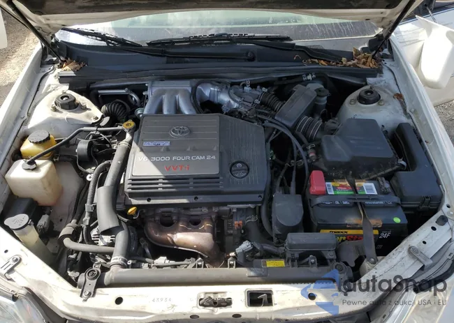 4T1BF28B03U270623: 70642513