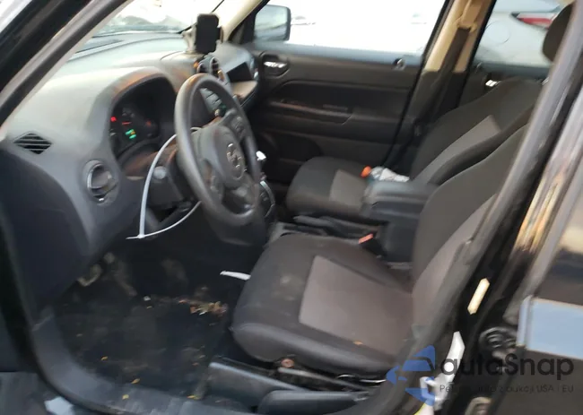 1C4NJRBB7CD632903: 72958723