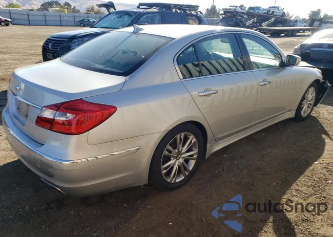 KMHGC4DD4CU184135: 72031103