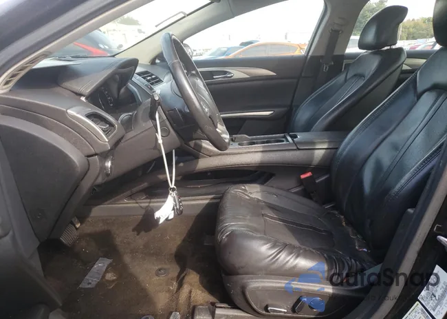 3LN6L2J9XDR801949: 71276743