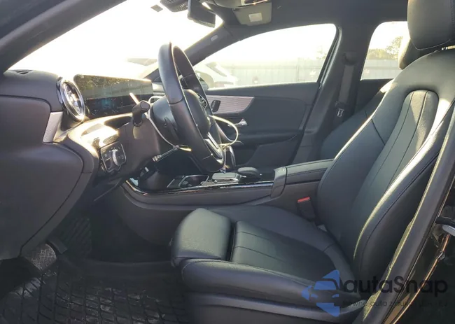 W1K3G4EBXMJ259708: 72362913