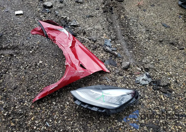 7SAYGDEE8NF329101: 70377693