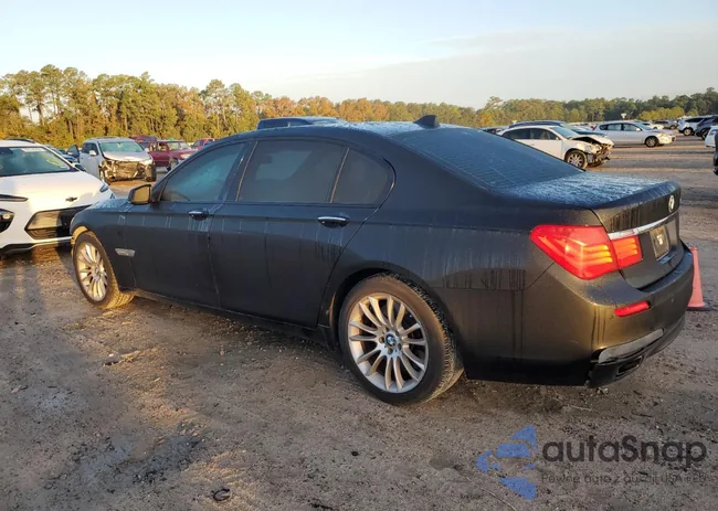 WBAKB8C55ACY63396: 73935193