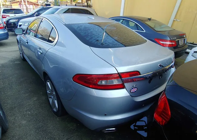 SAJWA0FB5BLS00598: 75621173