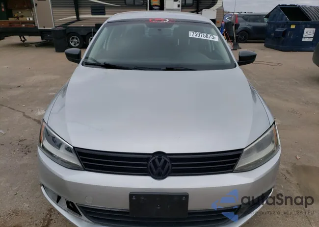 3VW2K7AJ2EM214931: 75975873