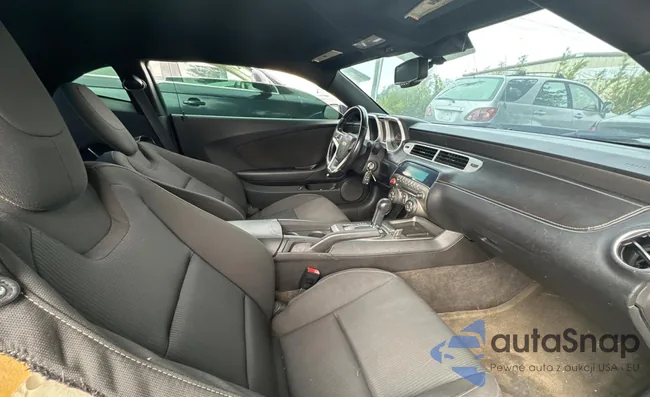 2G1FB1E34C9174041: 77902853